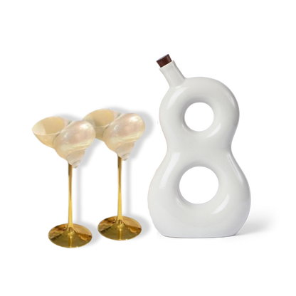 Eight Reserve & Conch Shell Bundle